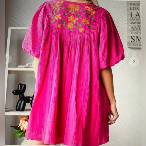 Veveret Pink Embroidered and Fully Lined Dress - Picture 3 of 7